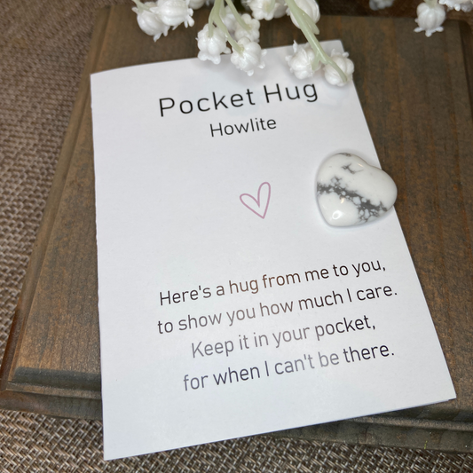 Howlite Pocket Hug