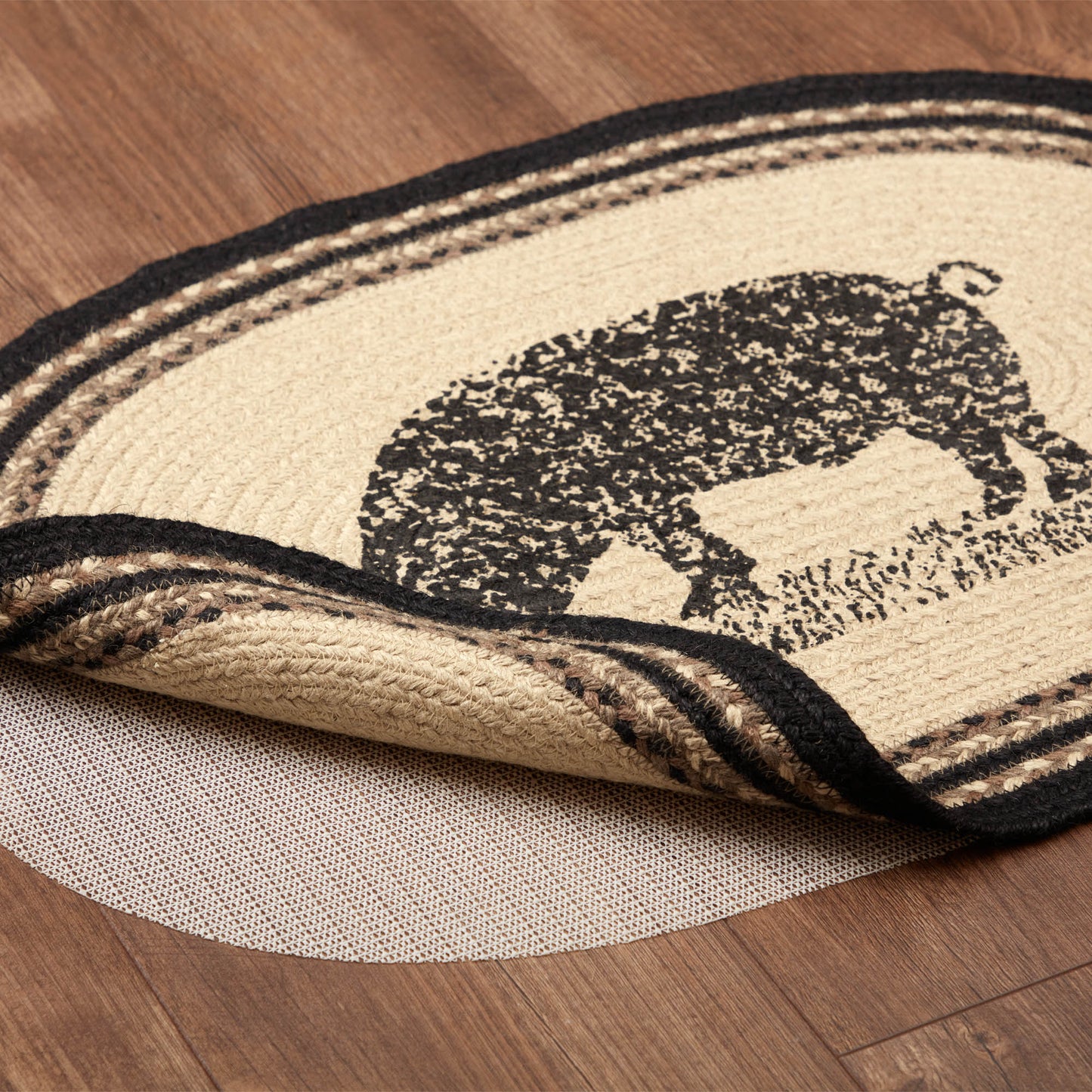 Pig Jute Oval Rug with Rug Pad